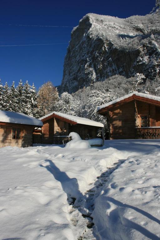 Le Relais Du Mont Blanc Hotel Magland Exterior photo